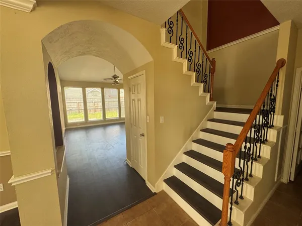 $2,200 | 2426 Hannover Way, Spring, TX 77388