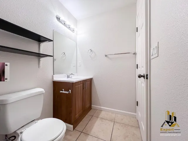 $2,595 | 224 Loon Lake Street, Roseville, CA 95747