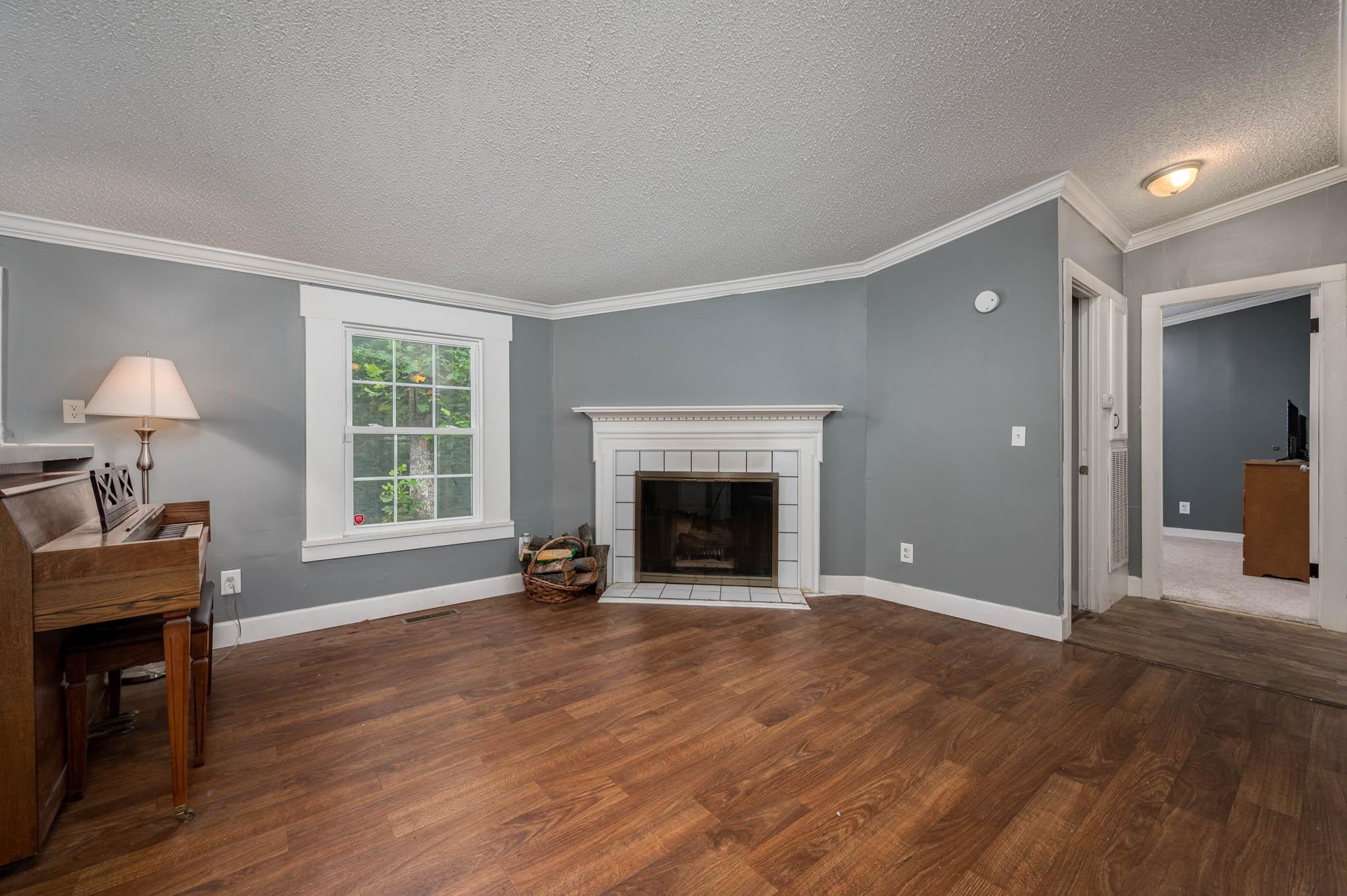 961 Pack Road White Bluff, TN 37187 - Photo 3 of 29 Gallery Image 3