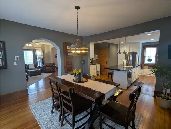 $310,000 | 506 Shawnee Street, Hiawatha, KS 66434