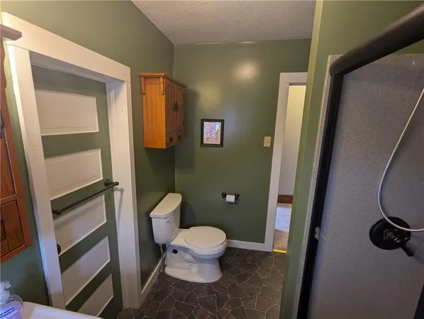 $310,000 | 506 Shawnee Street, Hiawatha, KS 66434