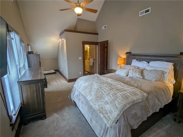 $310,000 | 506 Shawnee Street, Hiawatha, KS 66434