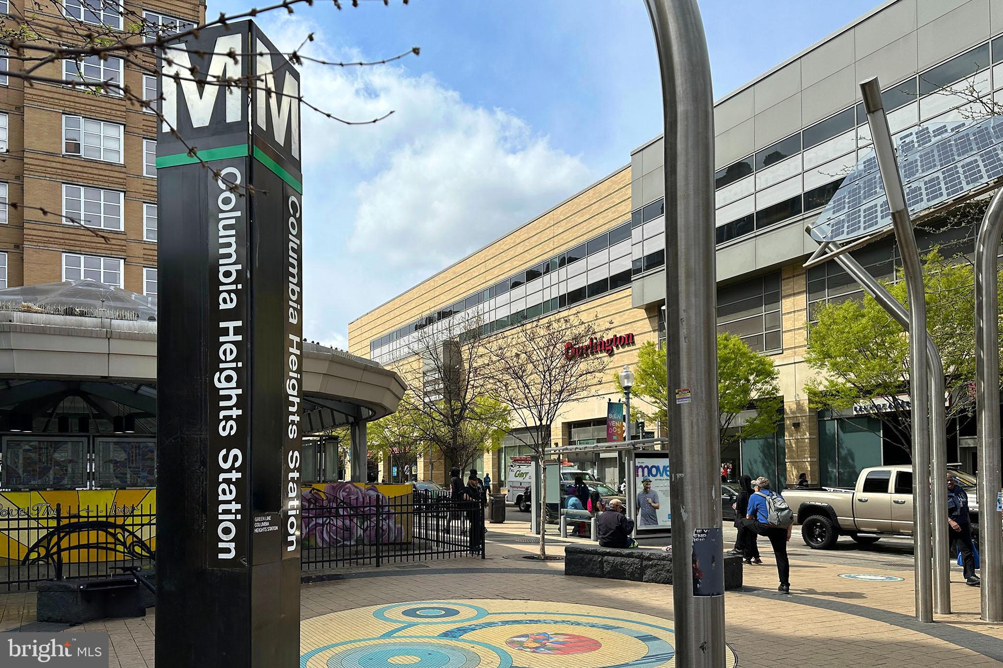 1451 Park Road Northwest, Unit 104 Washington, DC 20010 - Photo 18 of 28 a view of living room with furniture