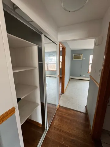 $1,300 | 3014 West 59th Street, Unit 3N, Chicago, IL 60629