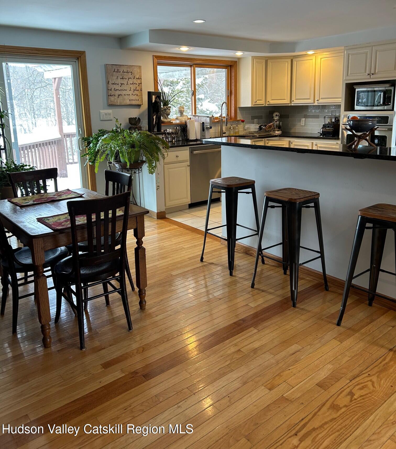 208 Sawmill Road Lake Katrine, NY 12449 - Photo 14 of 48 IMG_7149