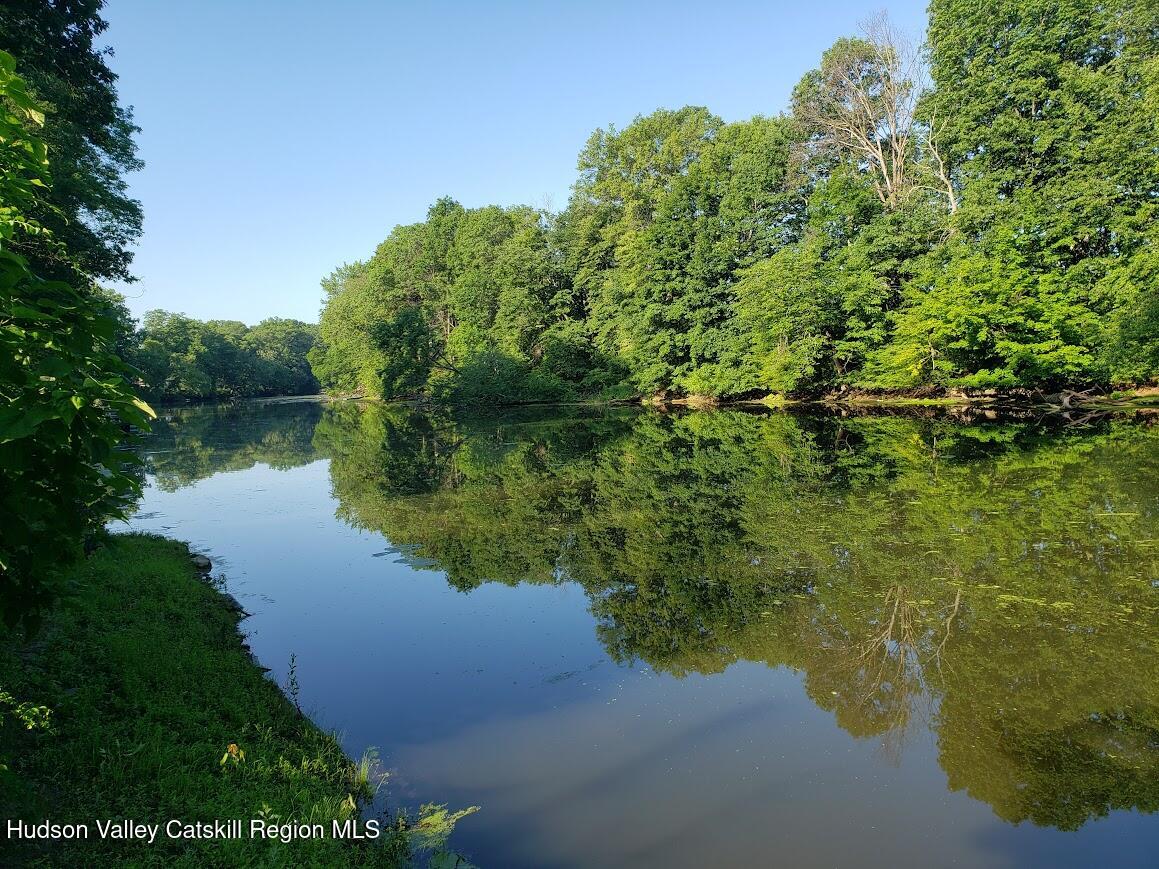 208 Sawmill Road Lake Katrine, NY 12449 - Photo 2 of 48 2