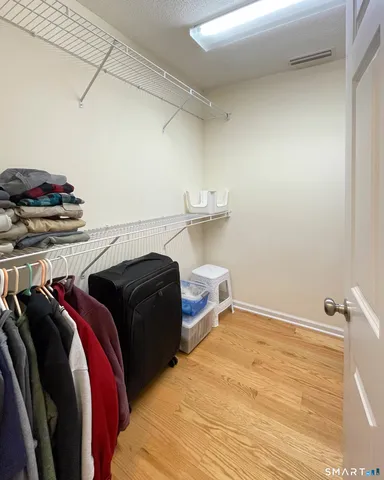 $674,900 | 1 Bertini Lane, Wallingford, CT 06492