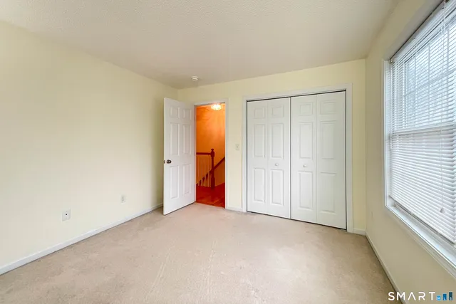 $674,900 | 1 Bertini Lane, Wallingford, CT 06492