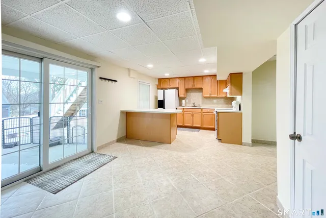 $674,900 | 1 Bertini Lane, Wallingford, CT 06492