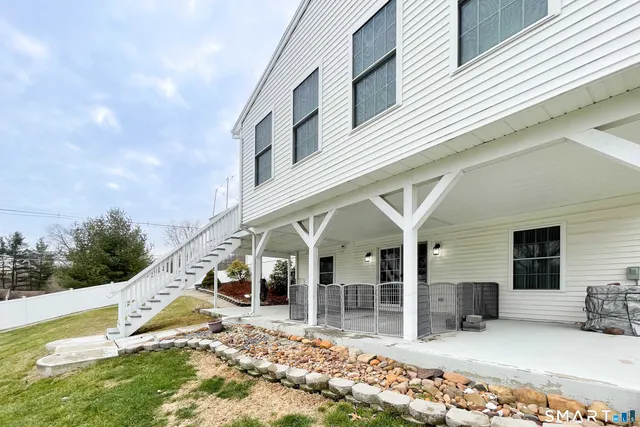 $674,900 | 1 Bertini Lane, Wallingford, CT 06492