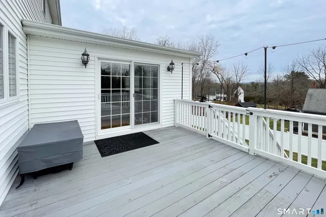 $674,900 | 1 Bertini Lane, Wallingford, CT 06492