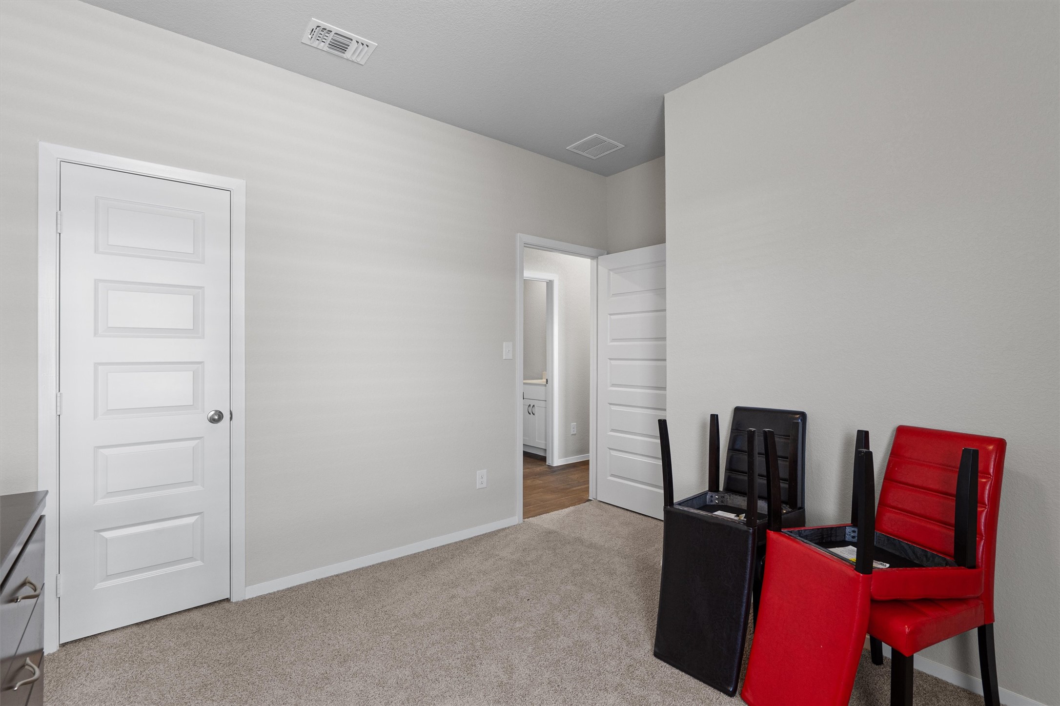 2606 Totley Road Manor, TX 78653 - Photo 18 of 28 a view of a workspace with furniture