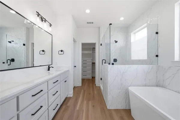 $509,900 | 1316 Promised Land Road, Hewitt, TX 76643