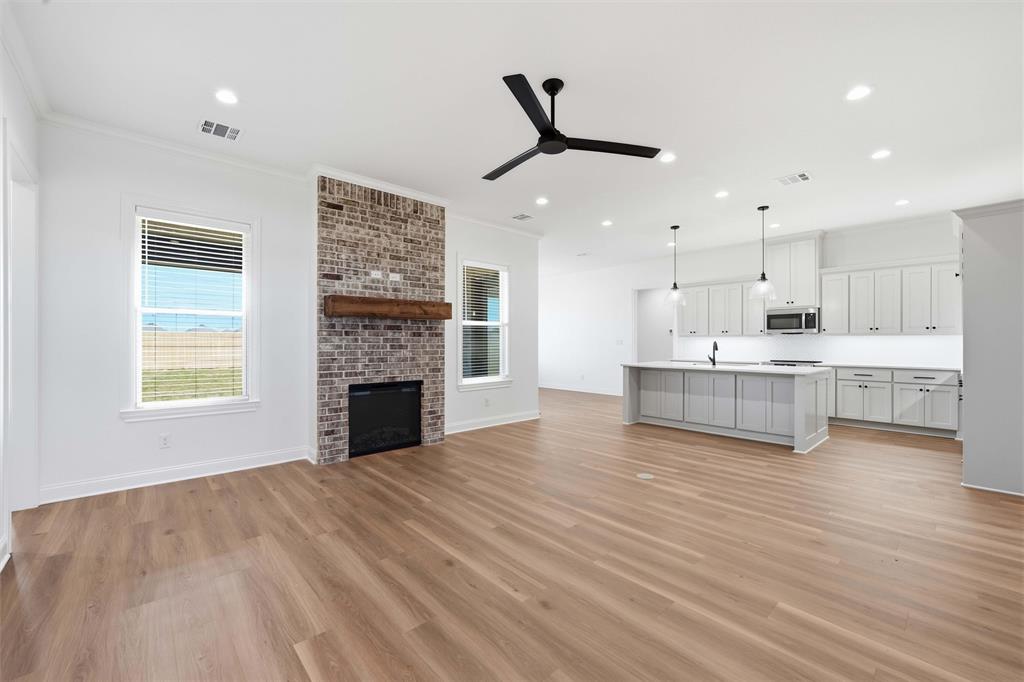 1316 Promised Land Road Hewitt, TX 76643 - Photo 3 of 28