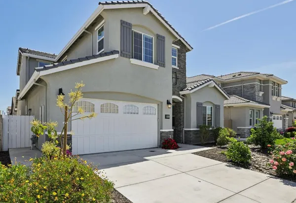 $745,000 | 2464 Dilip Drive, Manteca, CA 95337