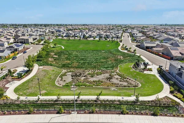 $745,000 | 2464 Dilip Drive, Manteca, CA 95337