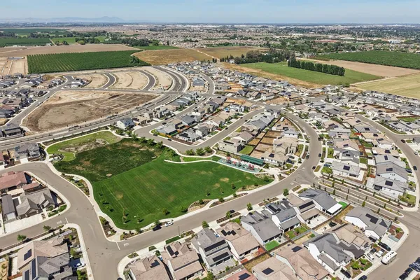 $745,000 | 2464 Dilip Drive, Manteca, CA 95337