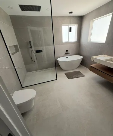 $4,800 | 7874 Northwest 194th Street, Unit 7874, Hialeah, FL 33015