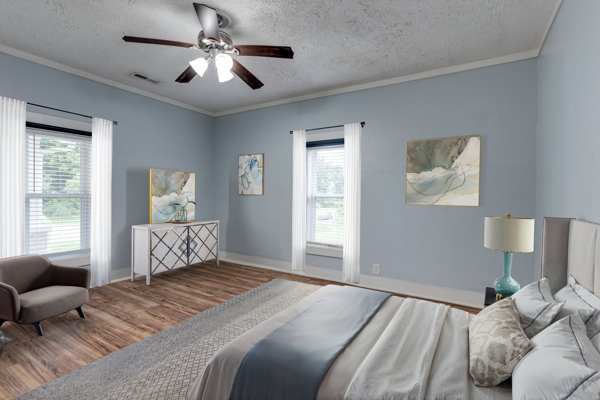 101 Fairfield Road Bethpage, TN 37022 - Photo 15 of 35 a bedroom with a large bed and a window