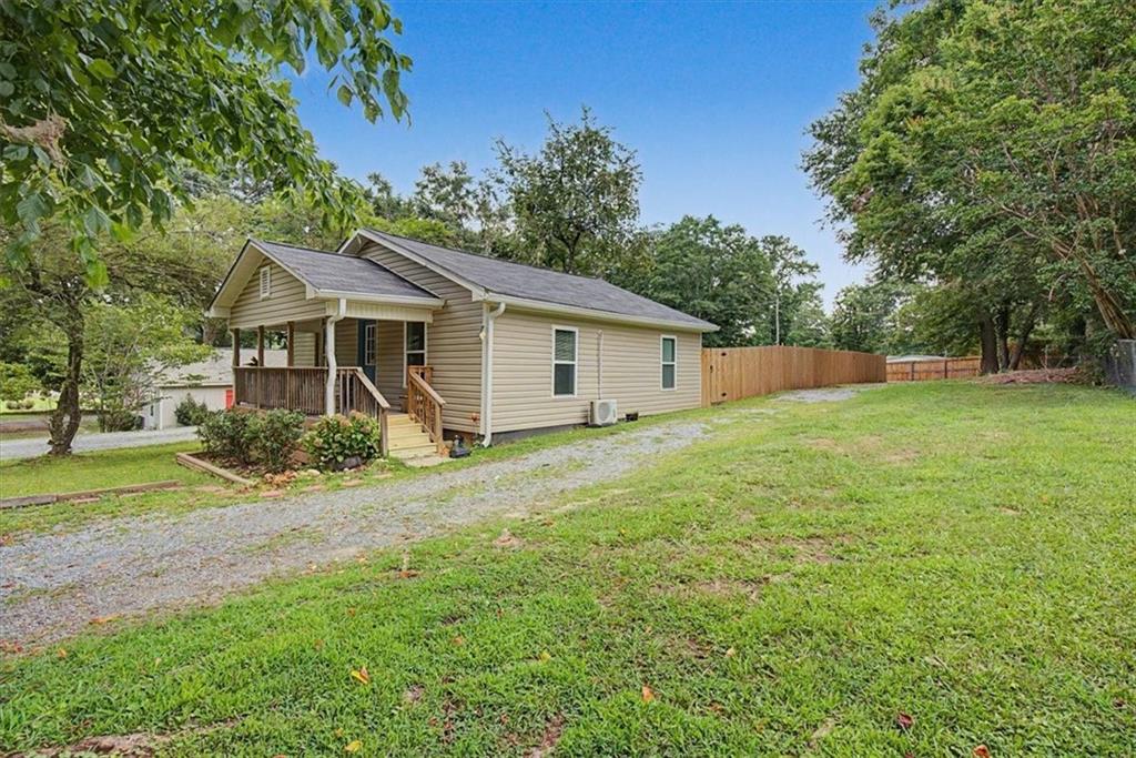 5202 Groovers Landing Road Southeast Acworth, GA 30101 - Photo 2 of 24