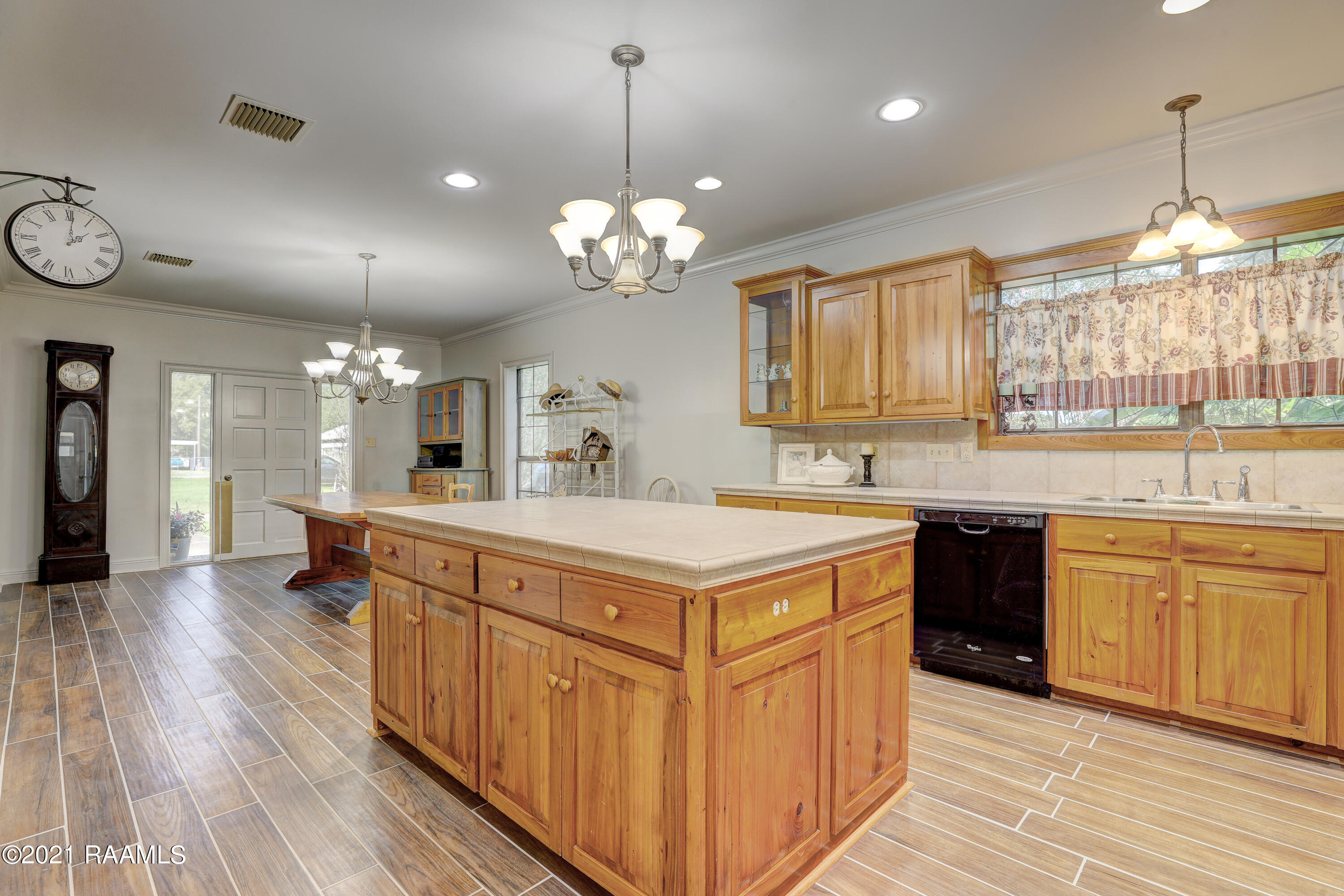 111 3rd Street Duson, LA 70529 - Photo 4 of 13 Gallery Image 4