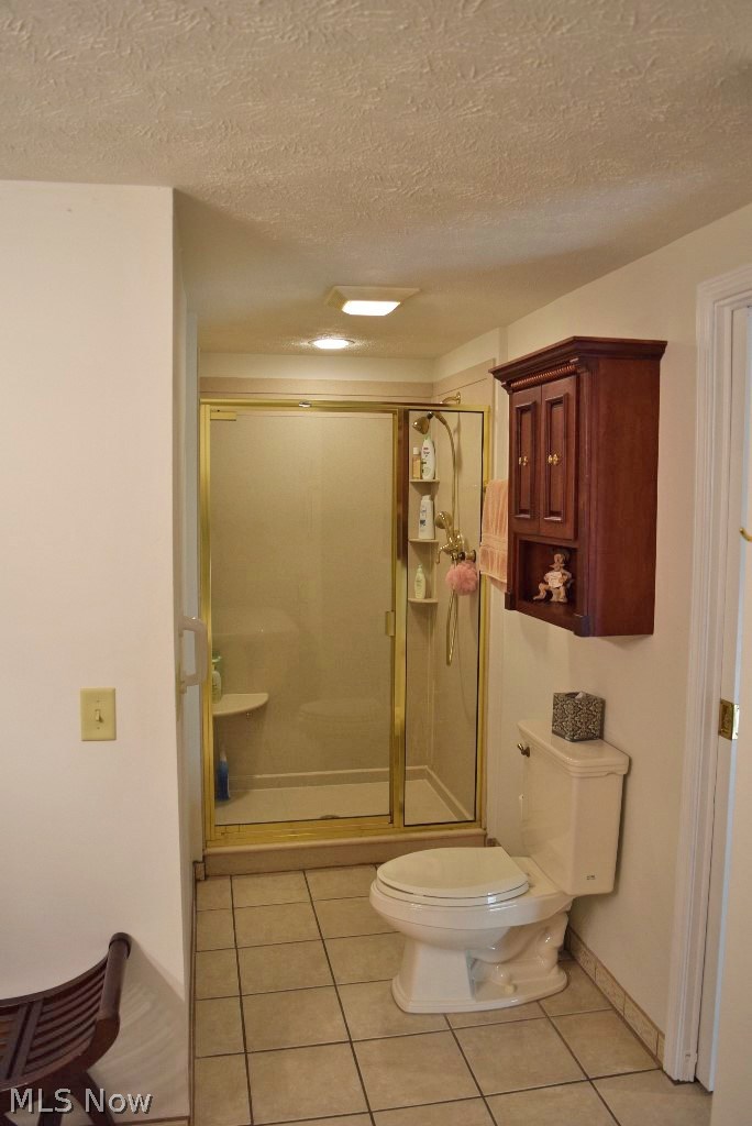 4991 Countryside Road Lyndhurst, OH 44124 - Photo 11 of 20