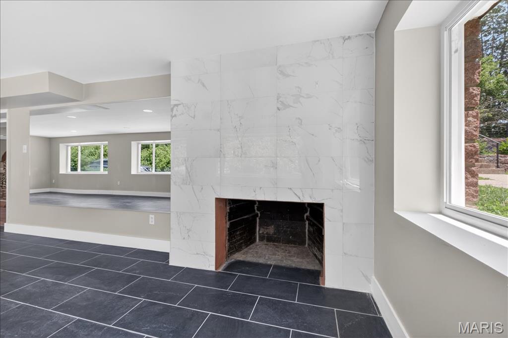 11447 Clayton Road St. Louis, MO 63131 - Photo 26 of 45 Gallery Image 26