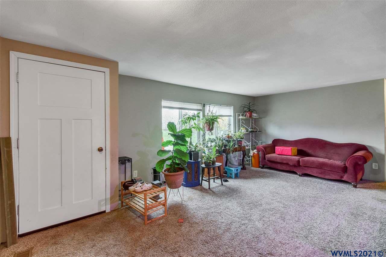 2560 Wallace Road Northwest Salem, OR 97304 - Photo 25 of 35 Gallery Image 25