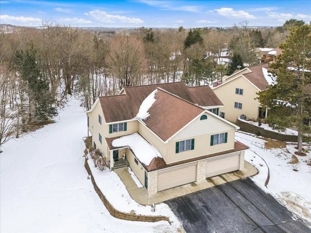 $430,000 | 1482 Riverside Drive, Unit 1482, River Falls, WI 54022