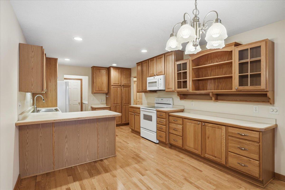 1482 Riverside Drive, Unit 1482 River Falls, WI 54022 - Photo 13 of 42