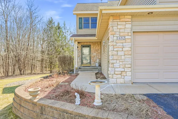 $425,000 | 1482 Riverside Drive, Unit 1482, River Falls, WI 54022