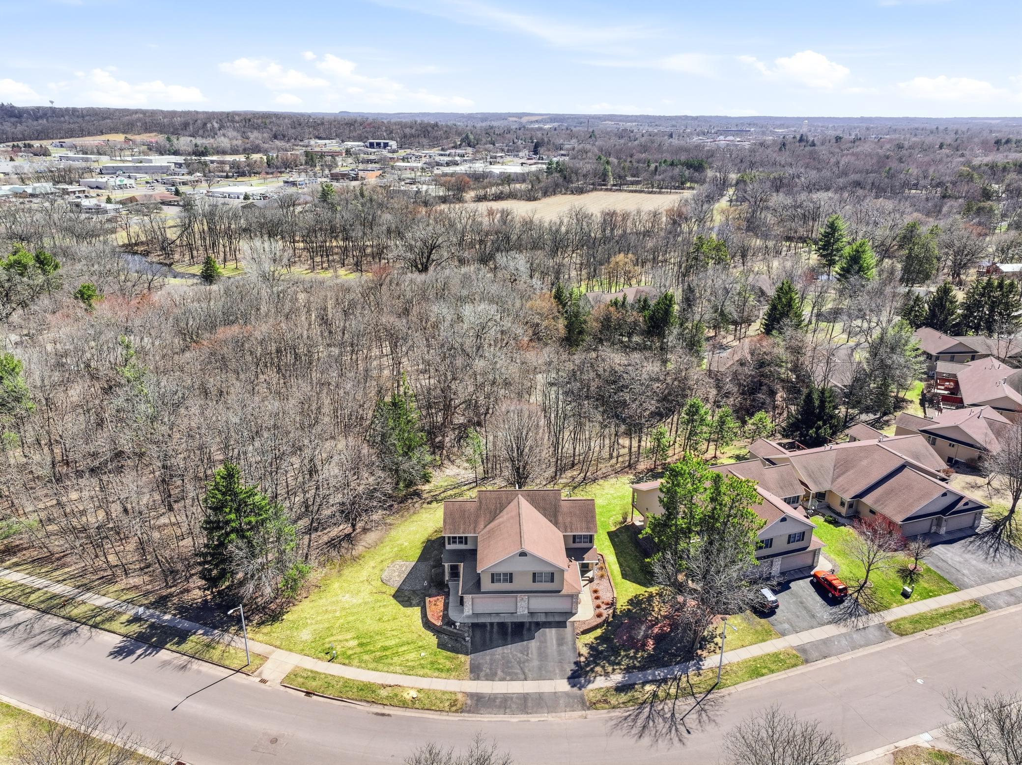 1482 Riverside Drive, Unit 1482 River Falls, WI 54022 - Photo 4 of 42