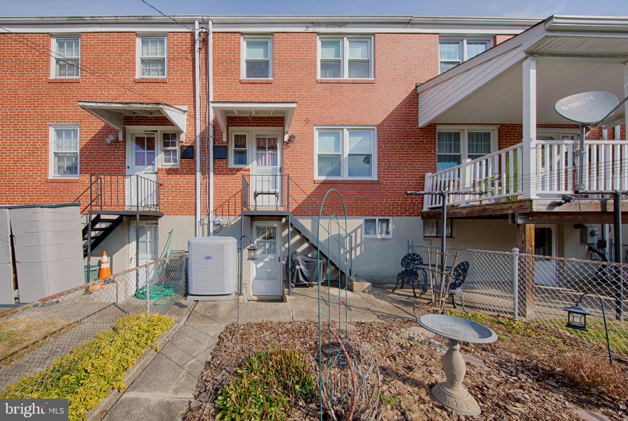 1829 Trenleigh Road Baltimore, MD 21234 - Photo 4 of 21 Back Yard