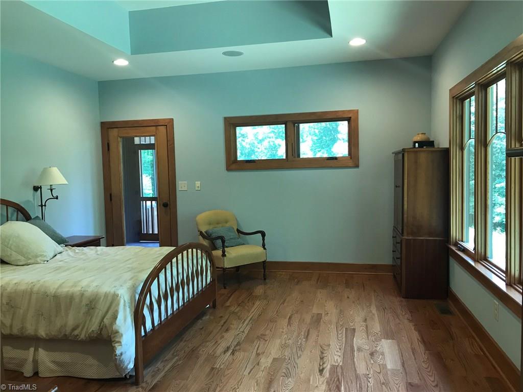 5555 Seward Road Pfafftown, NC 27040 - Photo 15 of 30 Gallery Image 15