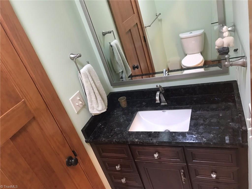 5555 Seward Road Pfafftown, NC 27040 - Photo 20 of 30 Gallery Image 20