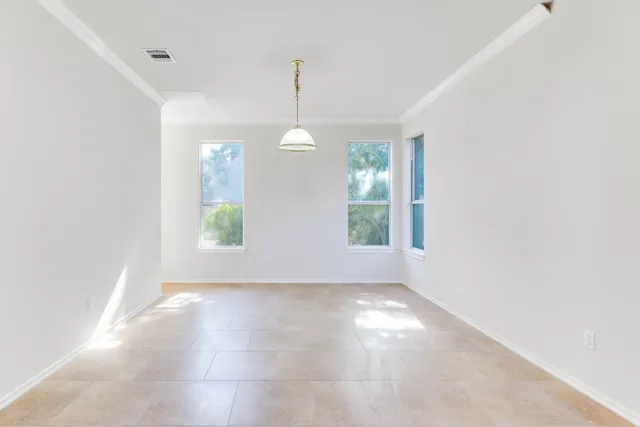 a view of a window in a room