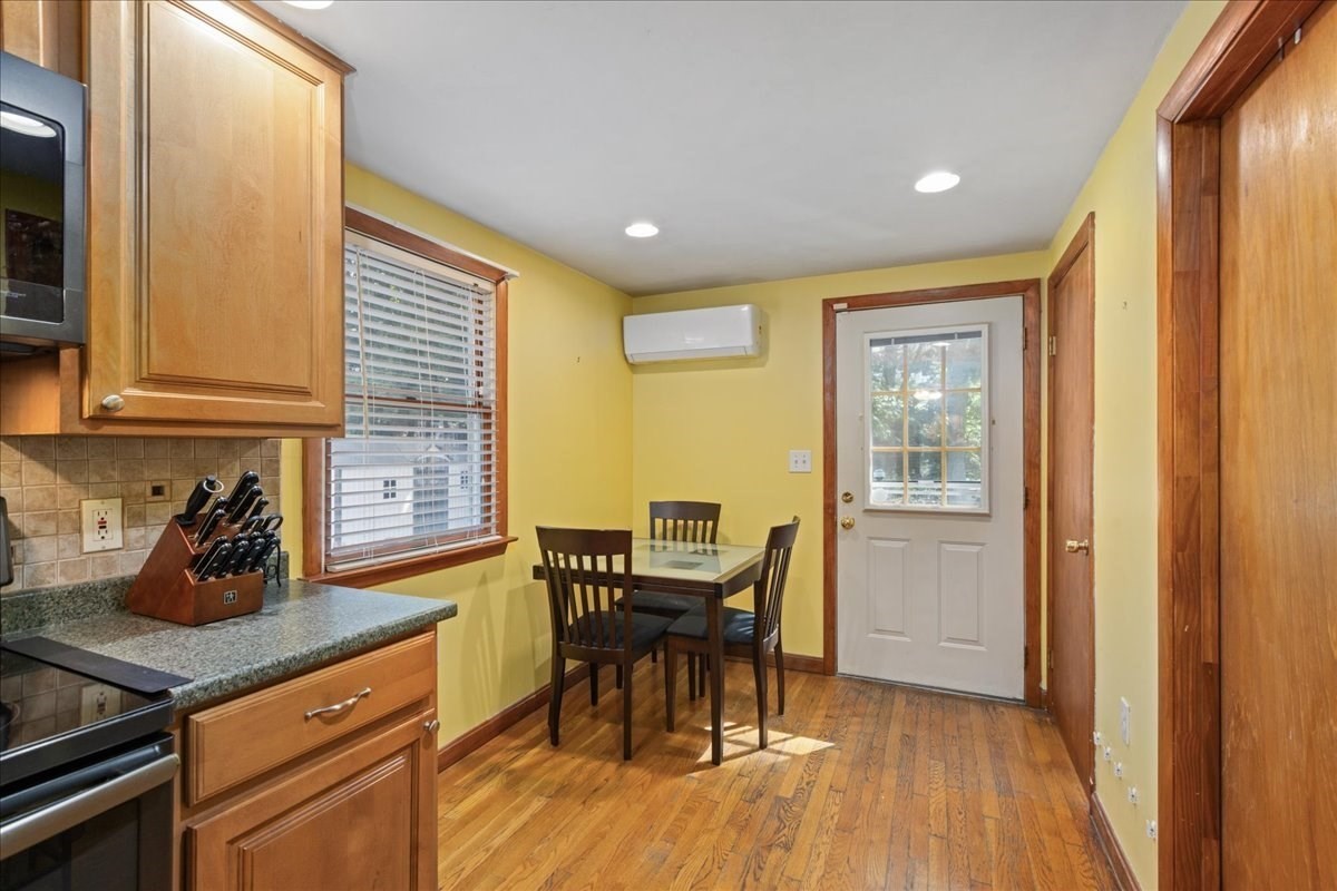 66 Edgemere Road Lynn, MA 01904 - Photo 17 of 42 Gallery Image 17