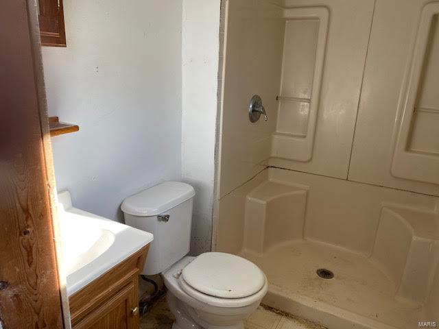 10208 Monarch Drive St. Louis, MO 63136 - Photo 3 of 20