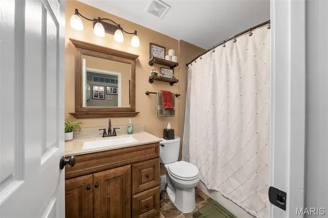 $340,000 | 59 Spring Hill Circle, Wright City, MO 63390