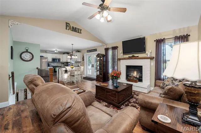 $340,000 | 59 Spring Hill Circle, Wright City, MO 63390