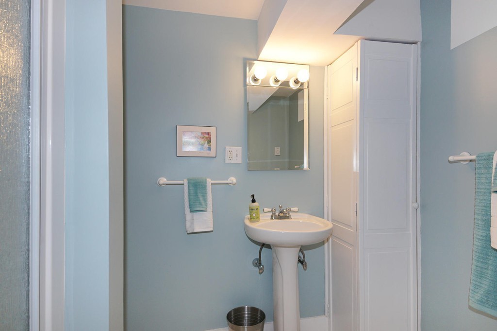 74 Rice Street, Unit 74 Cambridge, MA 02140 - Photo 17 of 30 Gallery Image 17