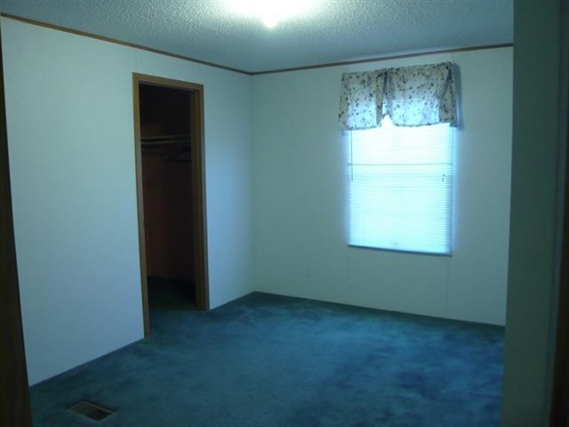 535 Grogan Road Woodruff, SC 29388 - Photo 6 of 11