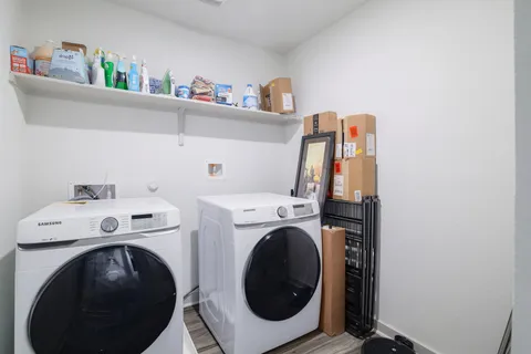 $525,000 | 7316 Daves Landing Drive, Austin, TX 78724