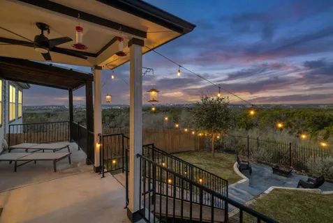 $525,000 | 7316 Daves Landing Drive, Austin, TX 78724