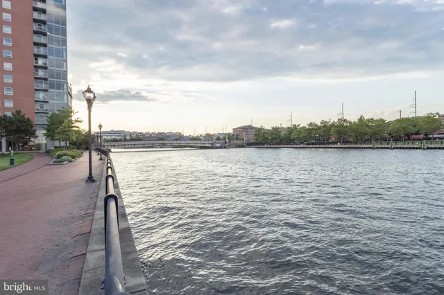 $525,000 | 105 Christina Landing Drive, Unit 1701, Wilmington, DE 19801