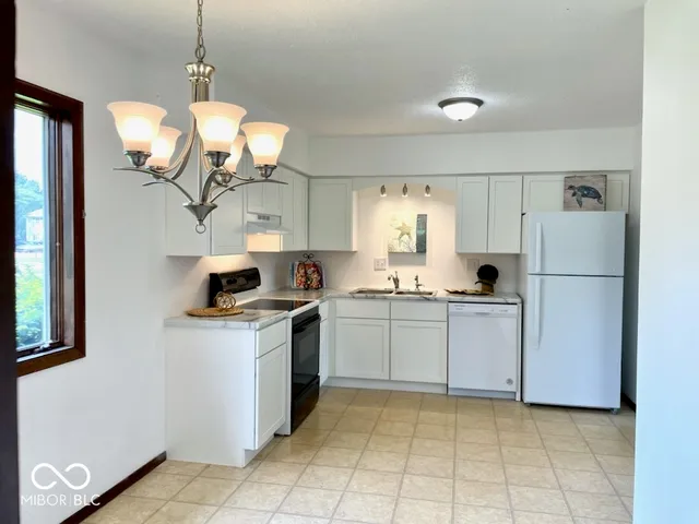 $1,250 | 5006 West Keller Road, Muncie, IN 47304