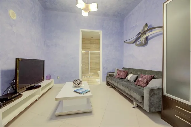 $8,000 | 15901 Collins Avenue, Unit PH4303, Sunny Isles Beach, FL 33160