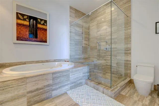 $8,000 | 15901 Collins Avenue, Unit PH4303, Sunny Isles Beach, FL 33160