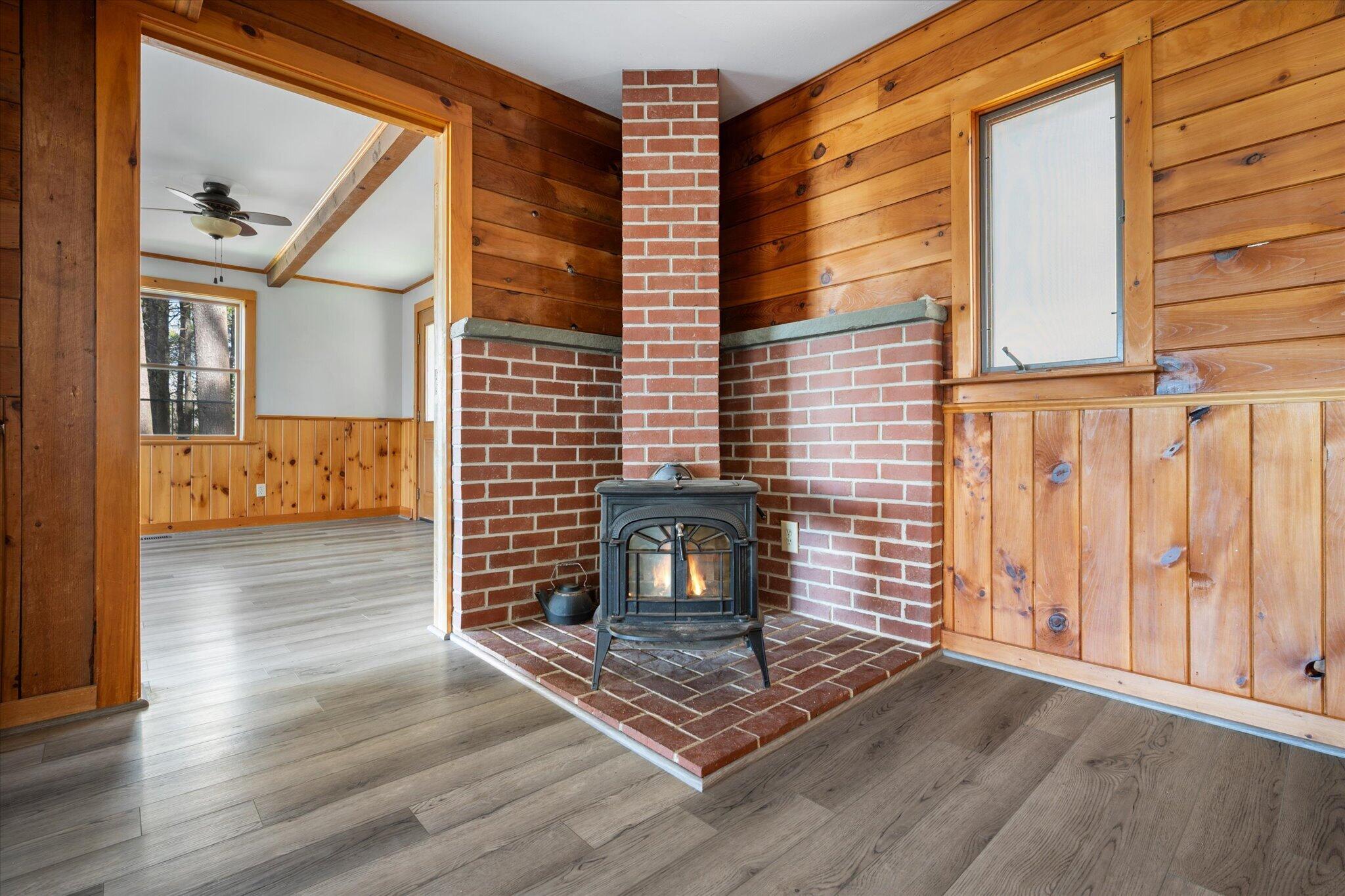 1492 River Road Bucksport, ME 04416 - Photo 15 of 48 11-Dining Room