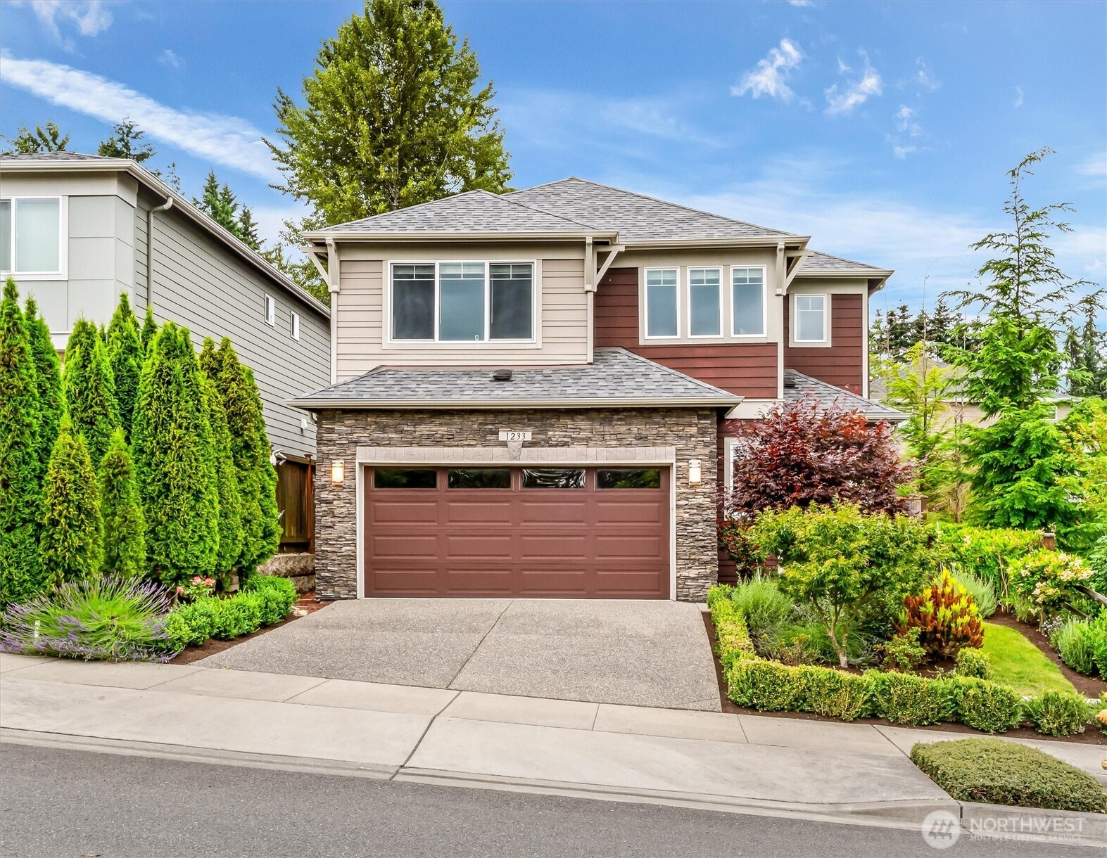 1233 198th Place Southeast Bothell, WA 98012 - Photo 1 of 40